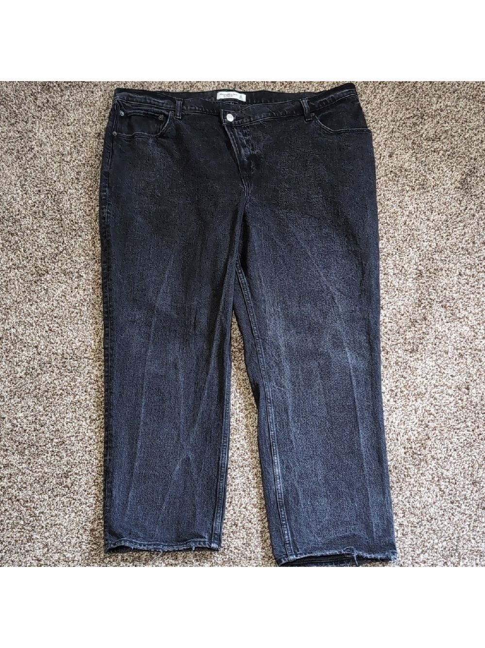 Abercrombie And Fitch The 90's Straight Ultra High Rise Black Size 35